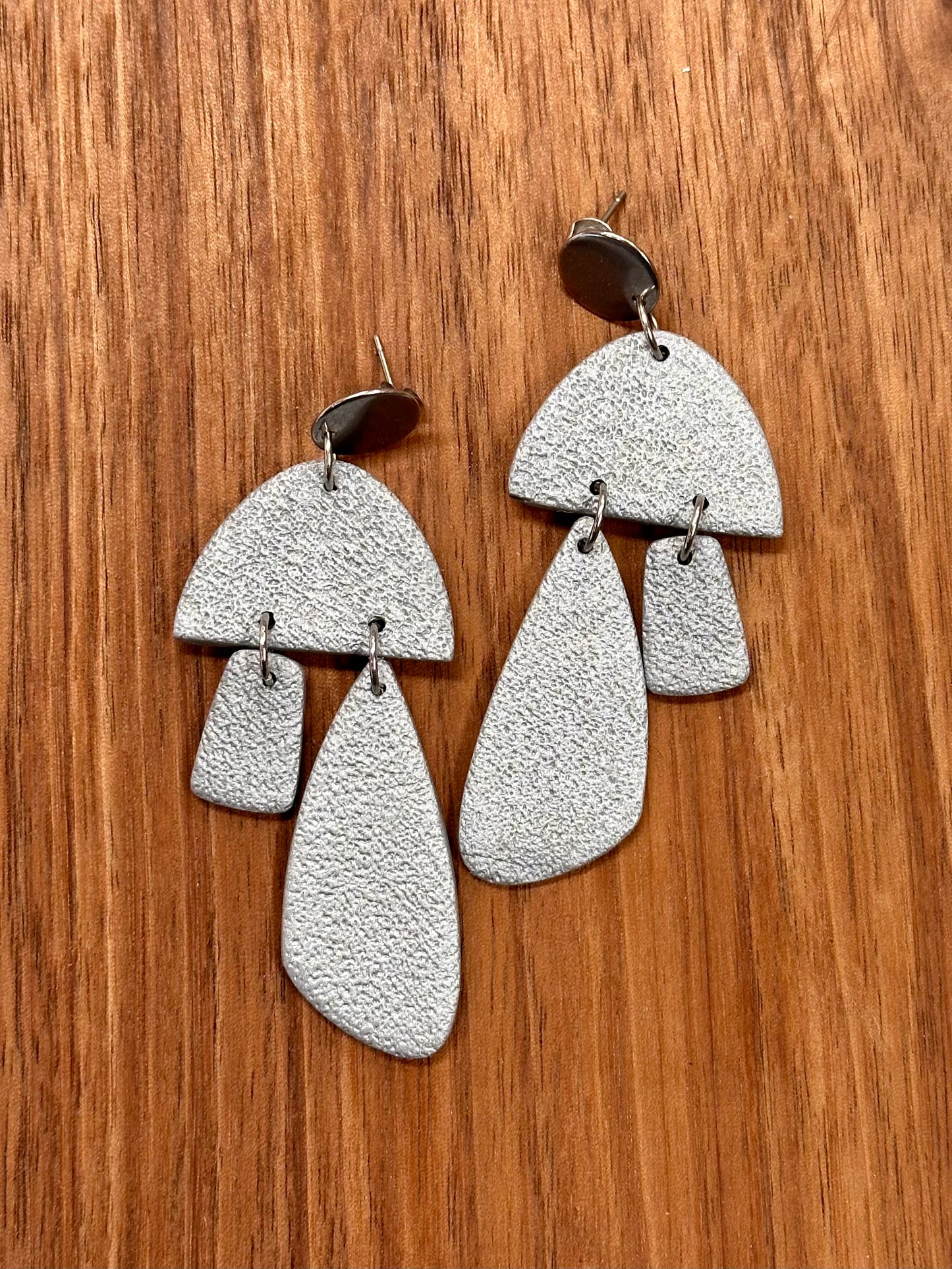 ShellyAnn Dangle Earrings
