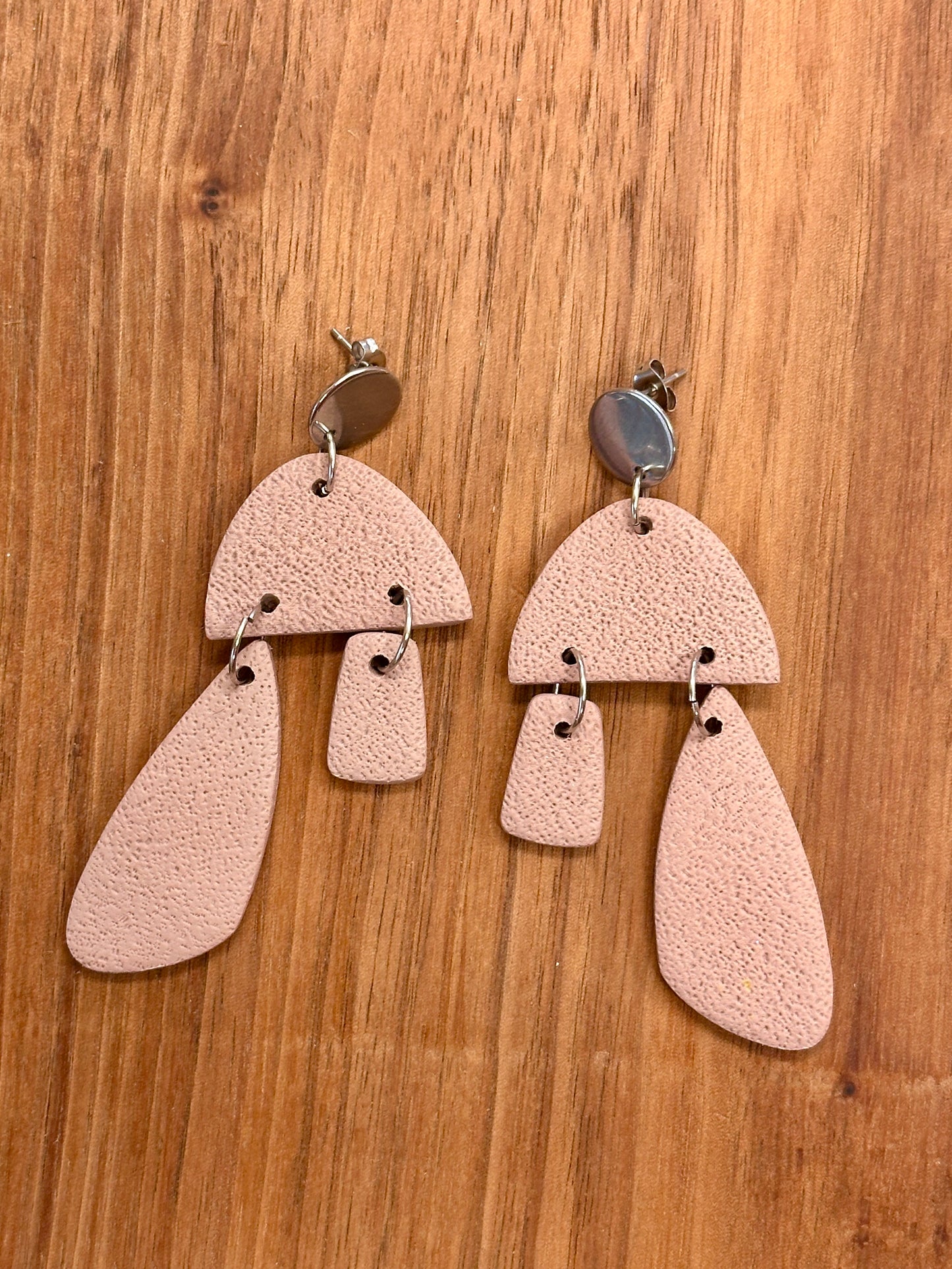 ShellyAnn Dangle Earrings