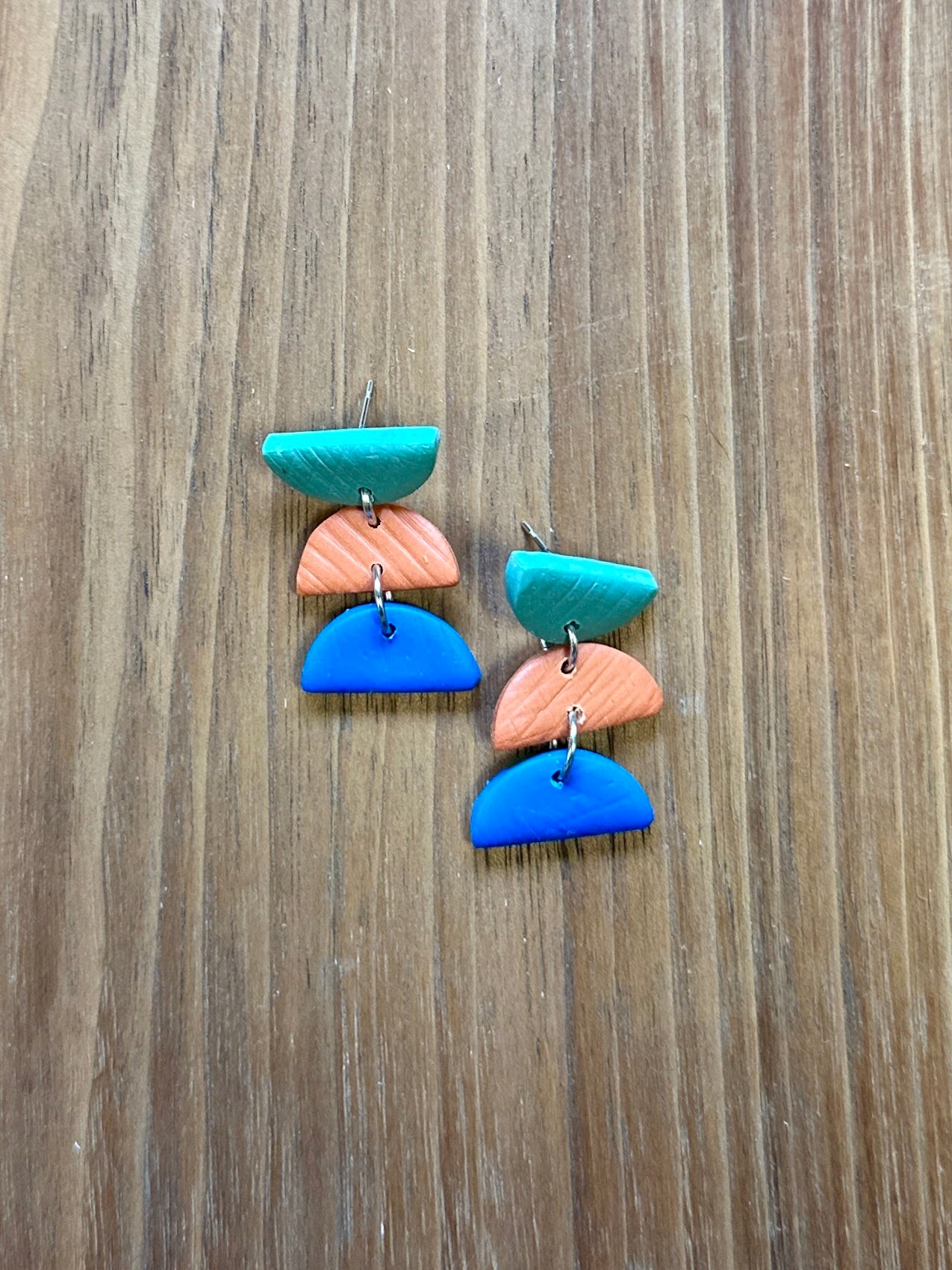 Half Moon - Triple Dangles